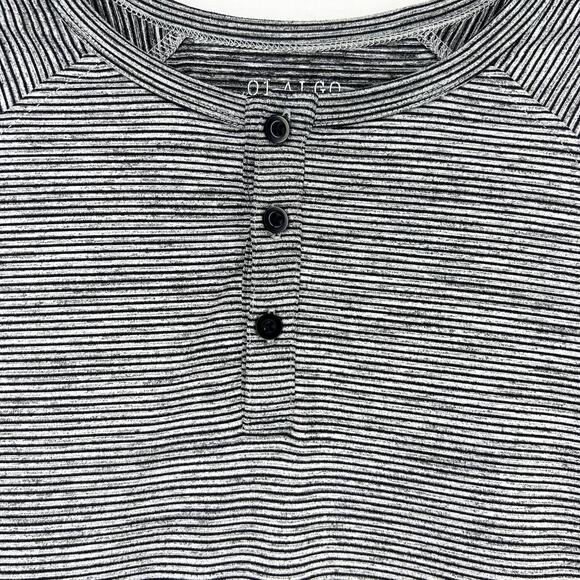 01. ALGO Performance quick dry moisture wicking UV SPF 40 Henley shirt Medium - Picture 6 of 11